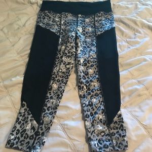 NWOT XL Jessica Simpson Cheetah print yoga pants